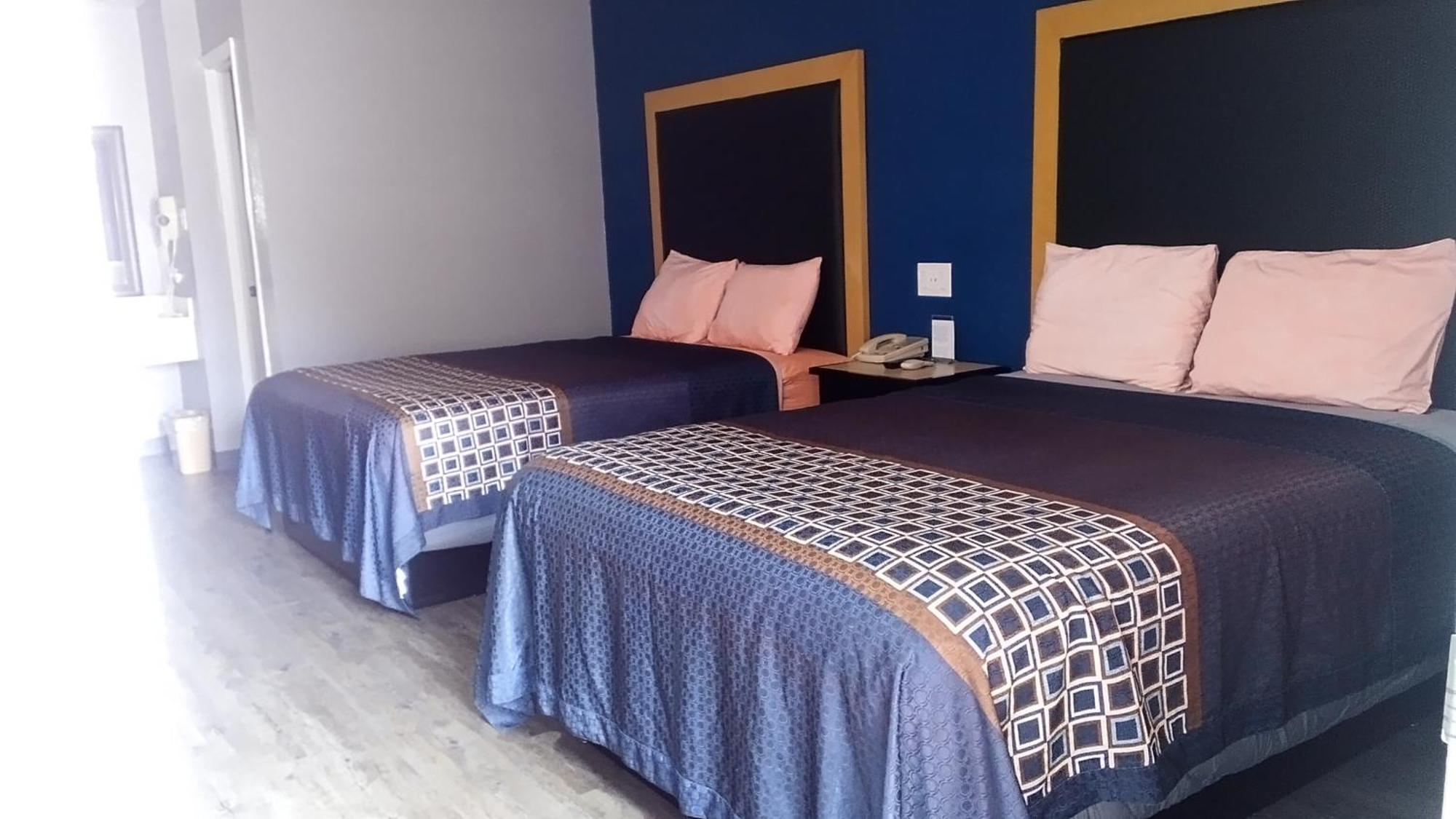 Coachman'S Inn & Suites Waldron Ngoại thất bức ảnh